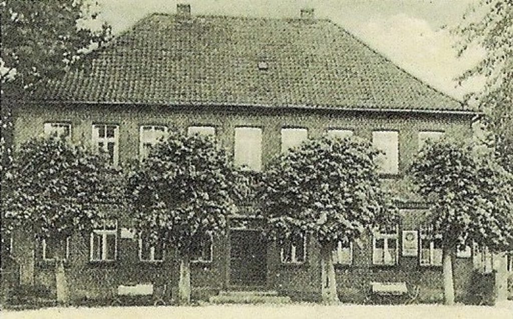 Am Markt 13, Gasthaus, Poststelle, historisches Foto, Dirks Gasthaus, heute ein Mehrfamilienhaus