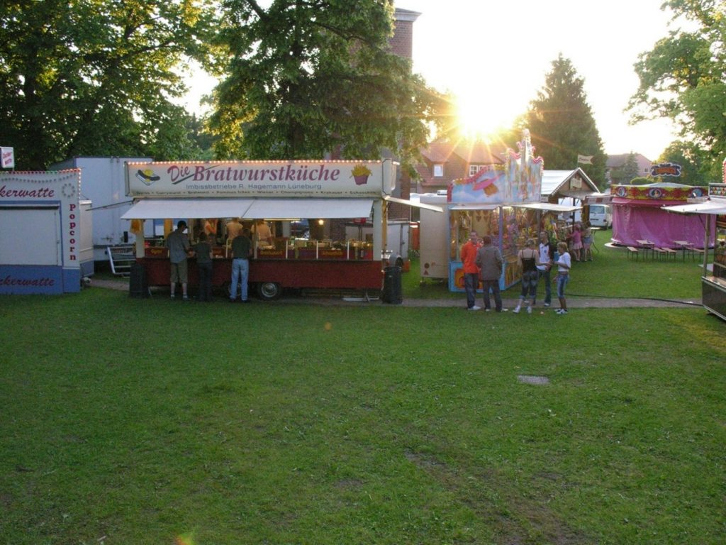 © Frank Steinhauer, Verkaufsstand für Bratwürste.