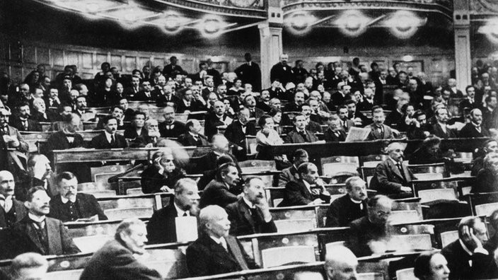 Am 6. Februar 1919 tagt zum ersten Mal die Nationalversammlung - Quelle, Deutsches Bundesarchiv